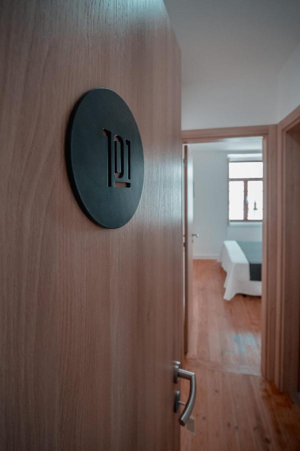 Harbour49 - Aveiro Flats & Suites מראה חיצוני תמונה