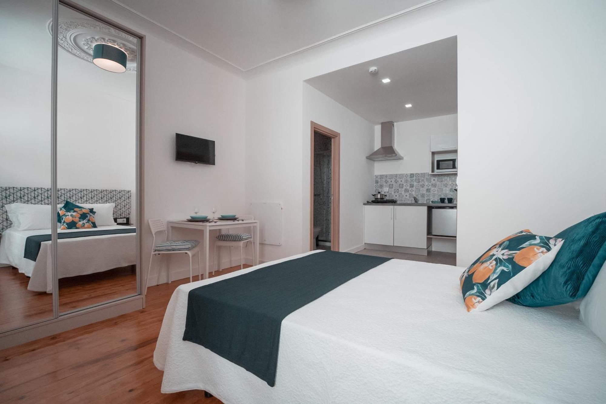 Harbour49 - Aveiro Flats & Suites מראה חיצוני תמונה
