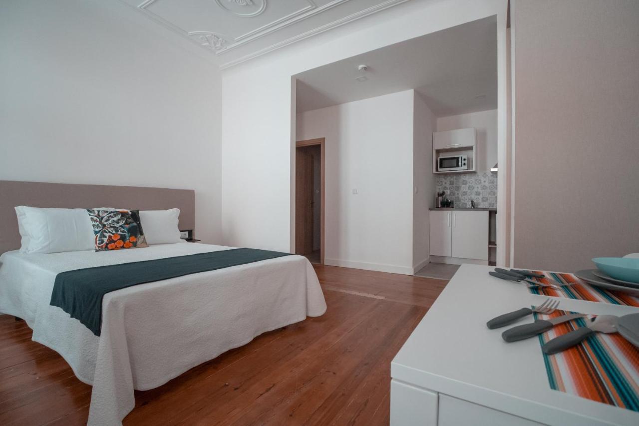 Harbour49 - Aveiro Flats & Suites מראה חיצוני תמונה