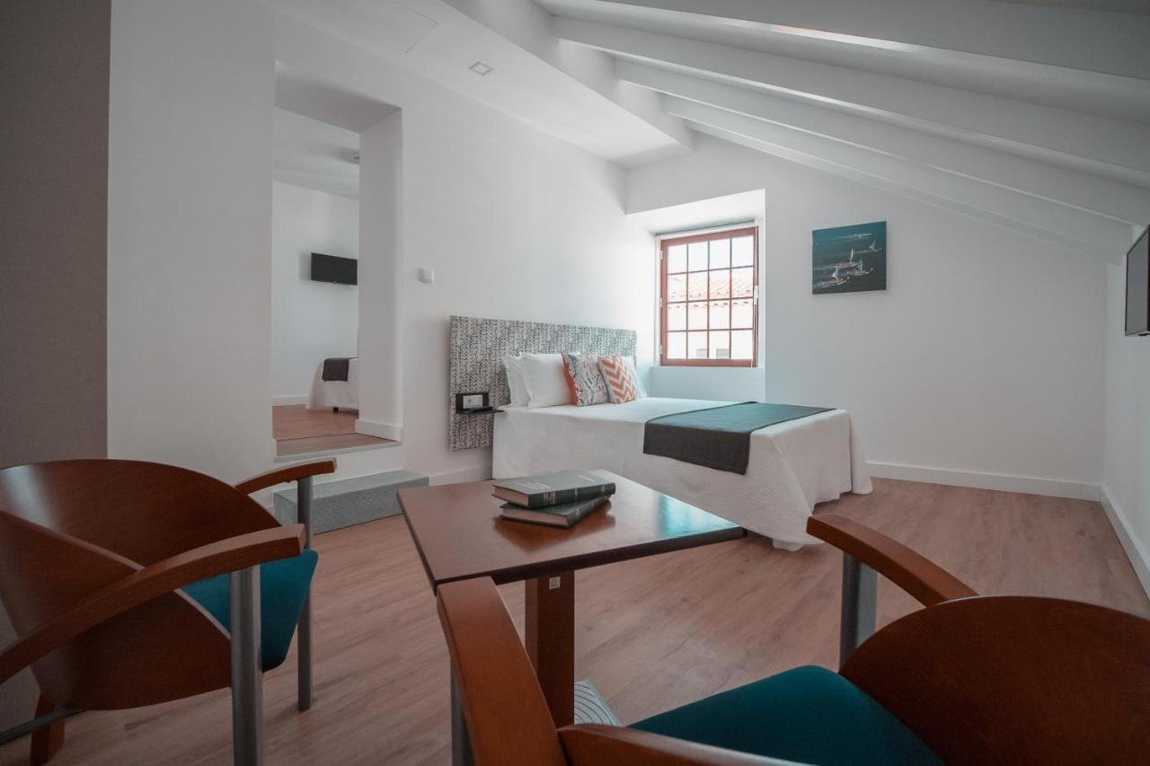 Harbour49 - Aveiro Flats & Suites מראה חיצוני תמונה